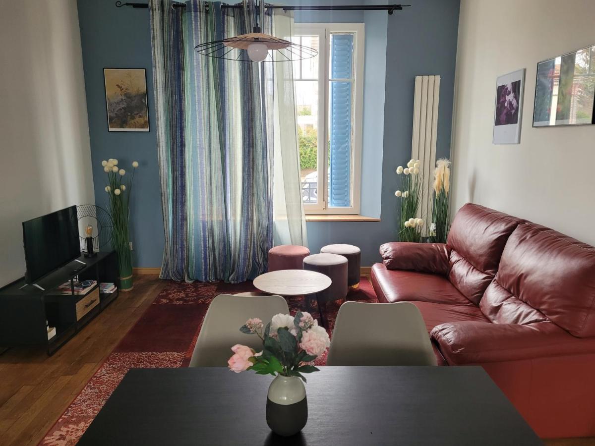 Appartements Cdg Joigny Exterior foto