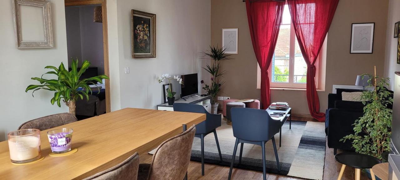 Appartements Cdg Joigny Exterior foto